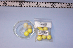 Balls01-250.jpg