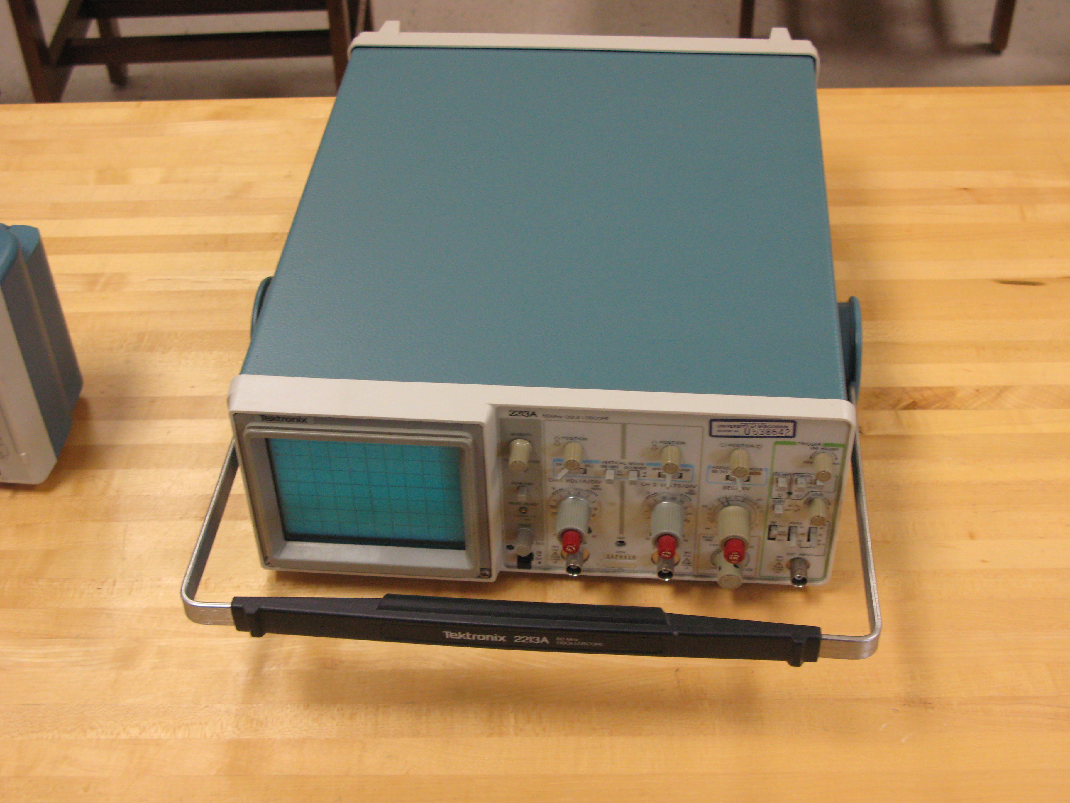 attachment:Tektronix 2213 A.jpg